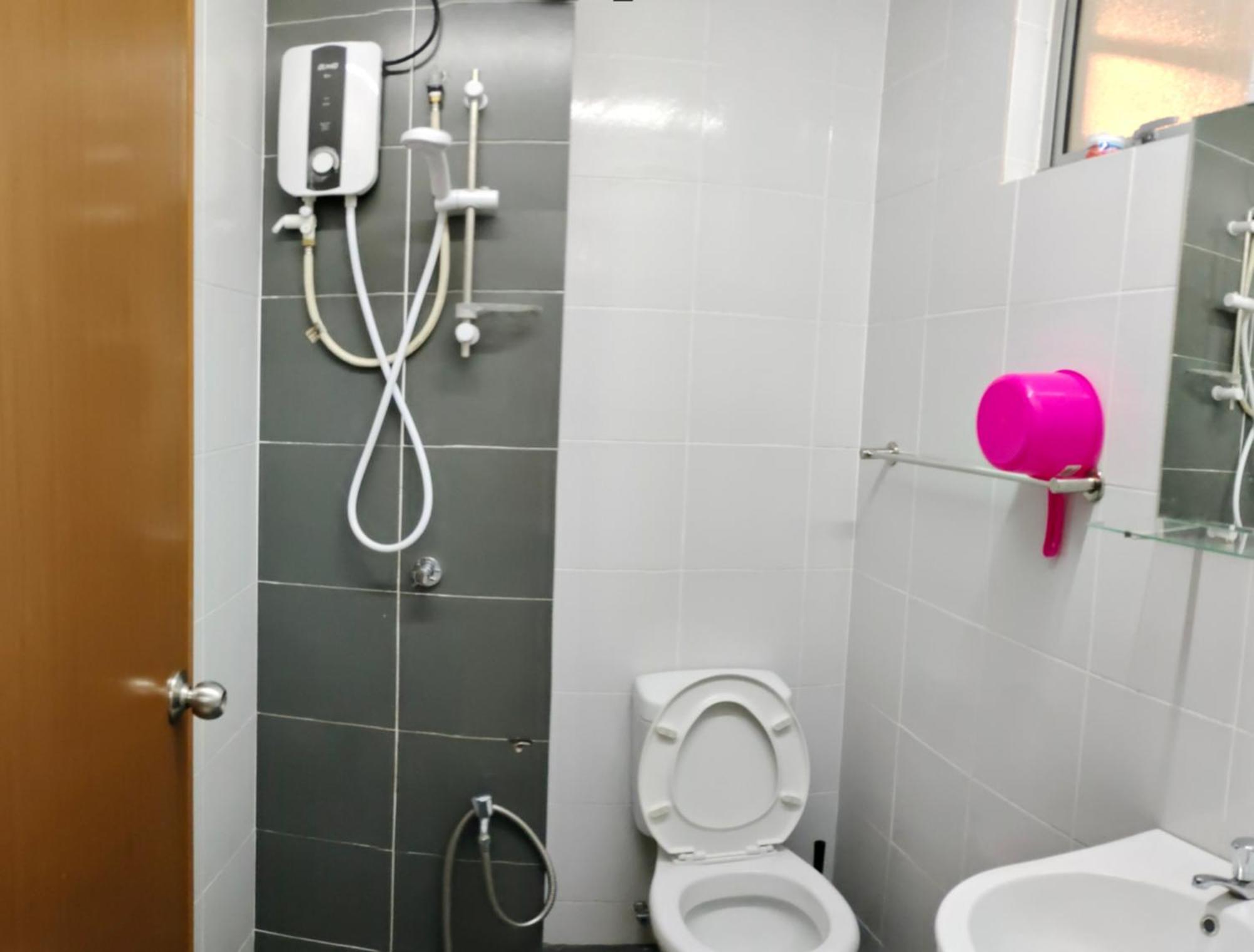 Afnan Homestay At Semenyih, Ascotte Boulevard Esterno foto